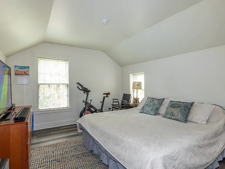 4 Free St #1 — Photo 9