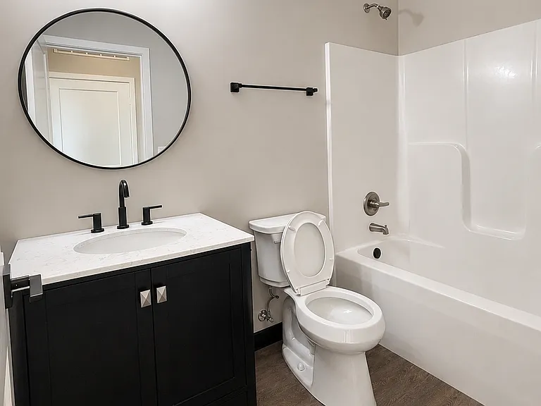 104 E Market St #102 — Photo 10