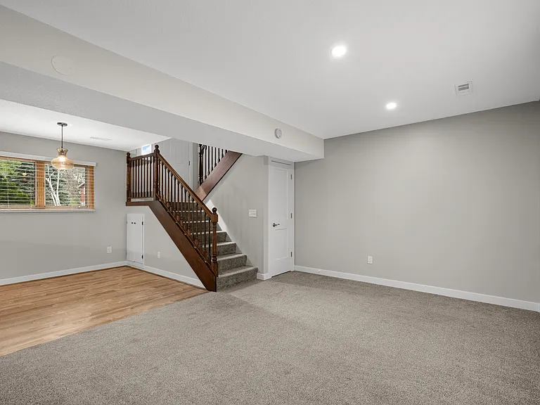 1349 Easter Ln — Photo 9