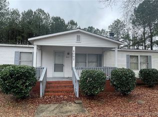 4062 Dudley Rd, Fayetteville, NC 28312