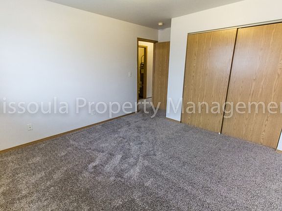 2nd image of 1209 SW Higgins Ave APT B