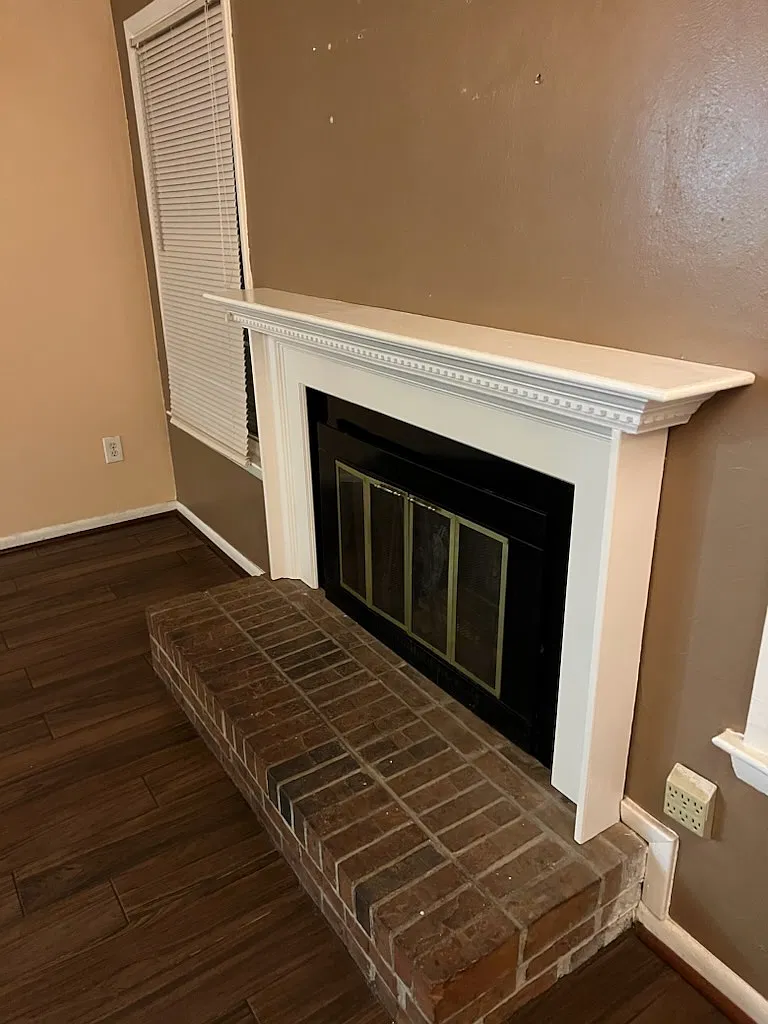 3 bed, 1.5 bath, 1310 sqft, $2,000 — Photo 4