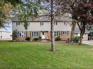 6653 Saint Philippes Line, Chatham Kent, ON N0P 1S0