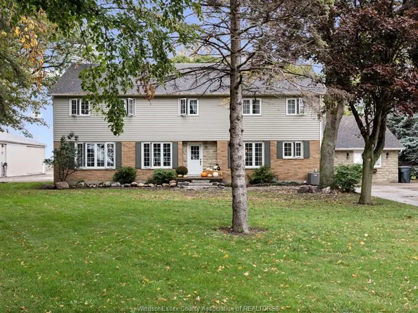 6653 Saint Philippes Line, Chatham Kent, ON N0P 1S0