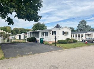 9 Shortway Dr, Plainville, MA 02762