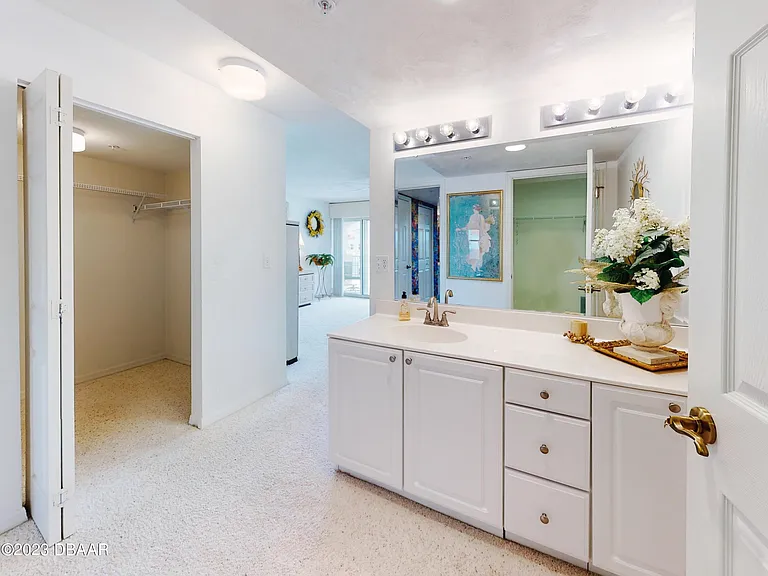 1 John Anderson Dr #Penthouse 7 — Photo 19