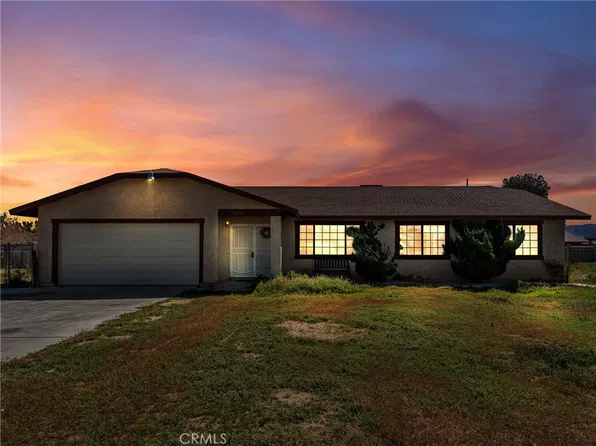 12551 Running Deer Rd, Apple Valley, CA 92308