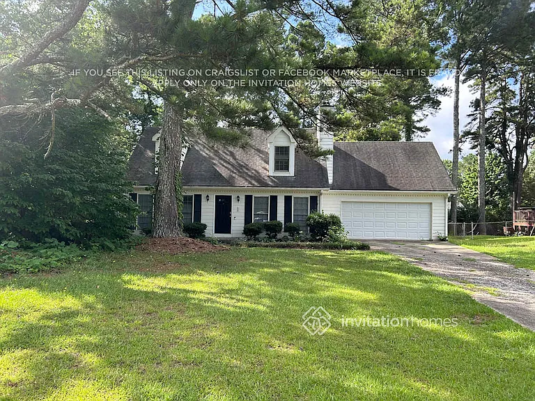 1830 Abercorn Way — Photo 2
