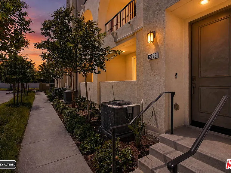 12228 Veranda Dr — Photo 36