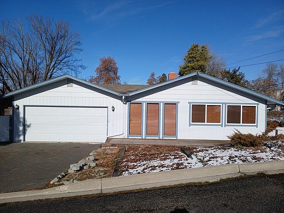 2nd image of 2606 California Ave