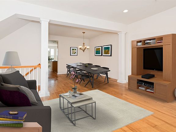 2nd image of 31 Creekside Ct #31