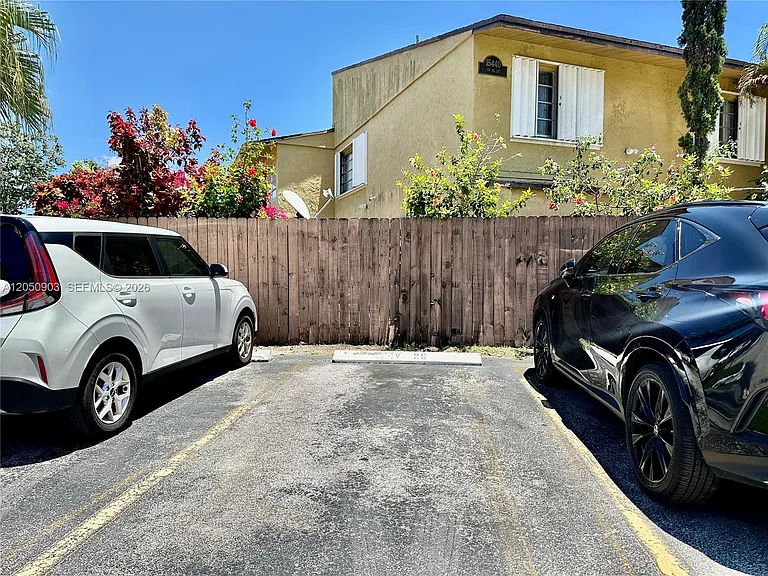 15430 SW 82nd Ln #633 — Photo 25