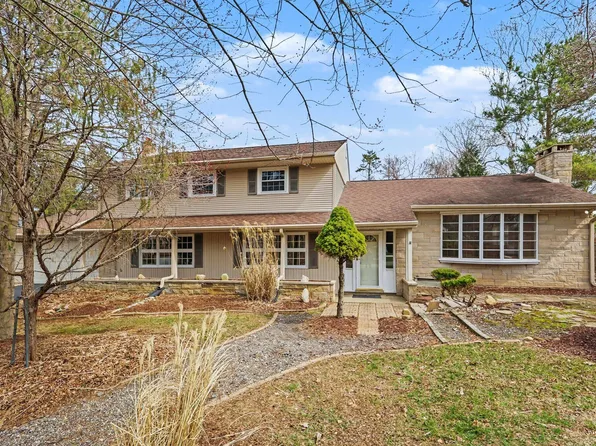 5029 Harriett Dr, Jackson, MI 49203