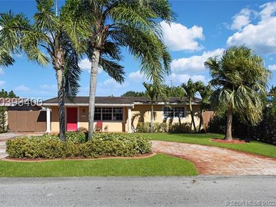 8261 NW 11th Ct, Pembroke Pines, FL, 33024