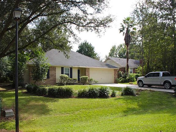 2nd image of 6821 Walden Cir
