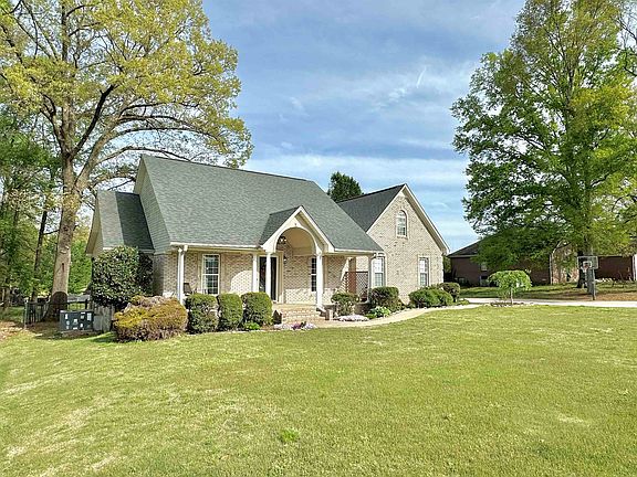 4th image of 332 Plantation Dr