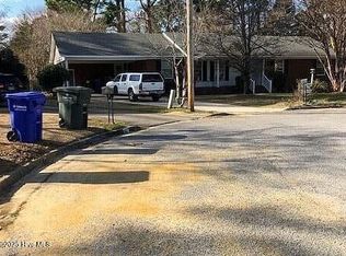 108 Prince Pl, Greenville, NC 27858