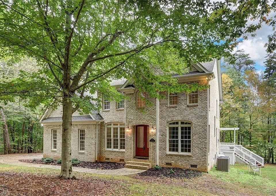 1st image of 7505 Sarelma Dr