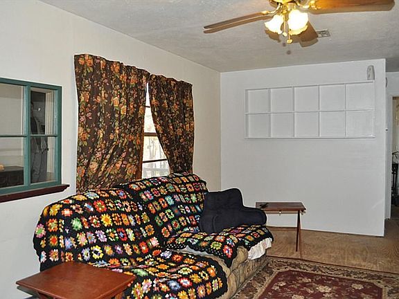 4th image of 17140 Brittany Ln