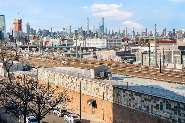 Sold by Welcome Home Real Estate | media 23