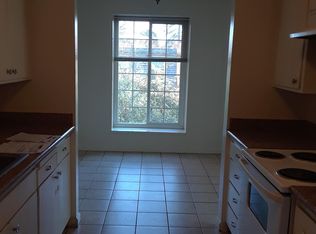 986 Mangrove Ave APT D, Sunnyvale, CA 94086