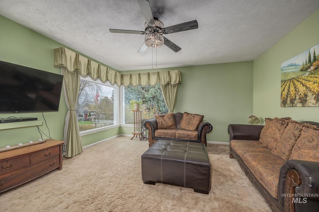 148 N 20th St, Payette, ID - View 4
