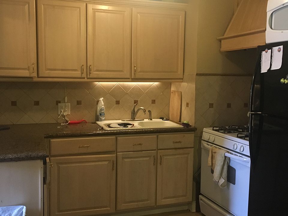 1st image of 1356 Verbena St