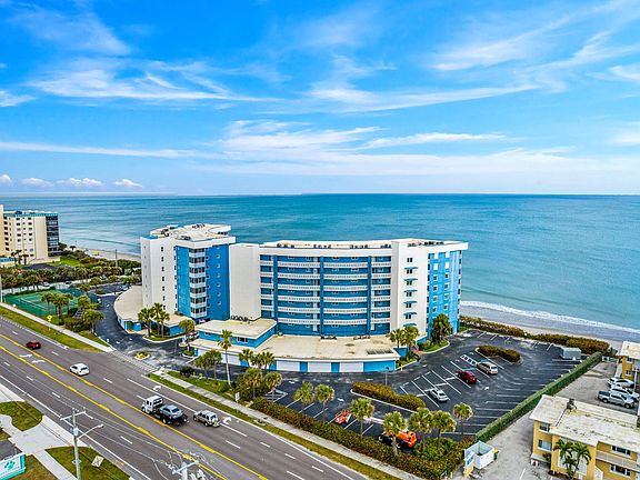 5th image of 1175 Highway A1a APT 402