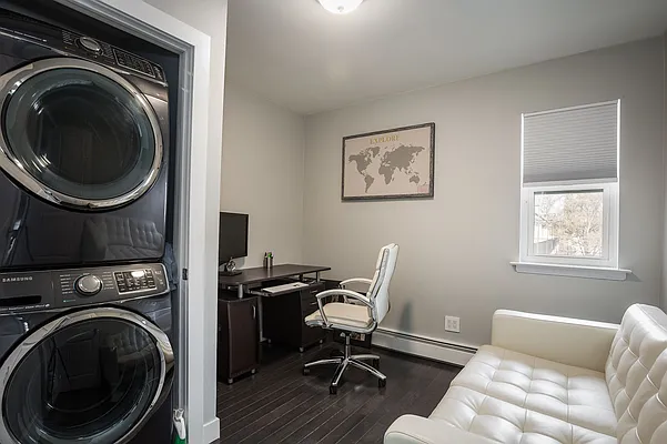 Sold by Century 21 Amiable Realty Group II Inc | media 10