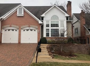12420 Questover Manor Ct, Saint Louis, MO 63141