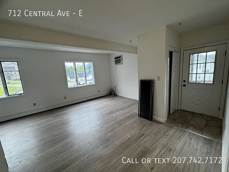 712 Central Ave #E — Photo 10