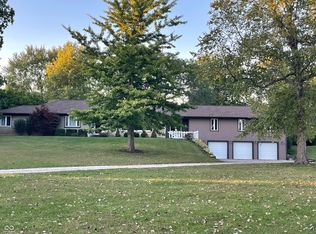 3250 E Loretta Dr, Indianapolis, IN
