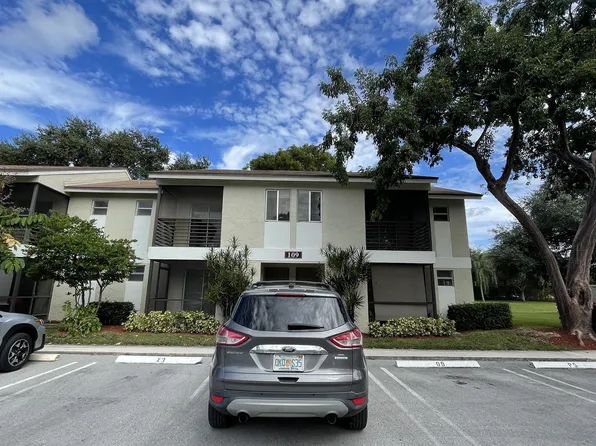 109 Gardens Dr, Pompano Beach, FL