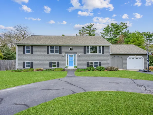 153 Hickory Hill Circle, Osterville, MA 02655