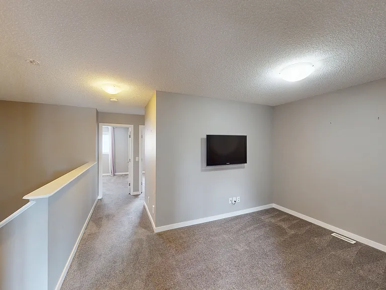 228 Chaparral Valley Mews SE — Photo 13