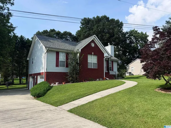 528 Park St, Gardendale, AL 35071