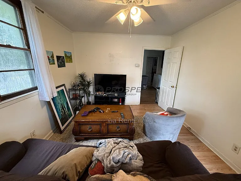 45 Drake St — Photo 31