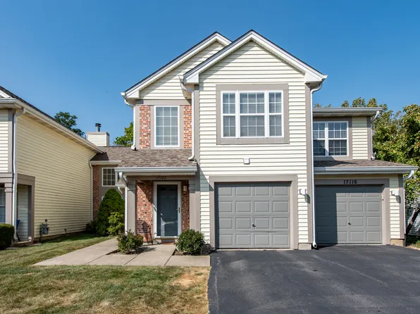 17122 W Cunningham Ct #4B, Libertyville, IL 60048