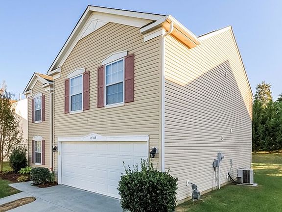 3rd image of 14303 Hartwell Farm Dr