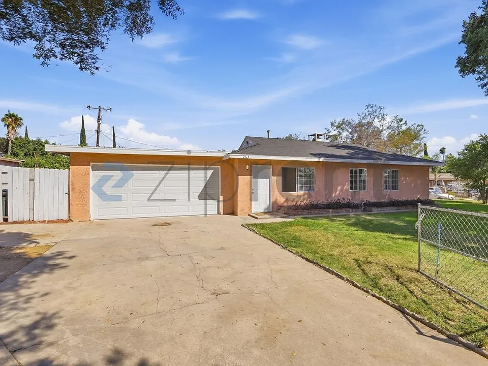 267 N Macy St #267 N MACY STREET SA