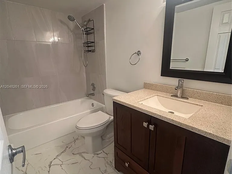 10425 SW 112th Ave #215 — Photo 13