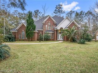 5959 Vaughn Dr E, Satsuma, AL 36572