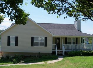 14 Moriah Way, Rydal, GA 30171