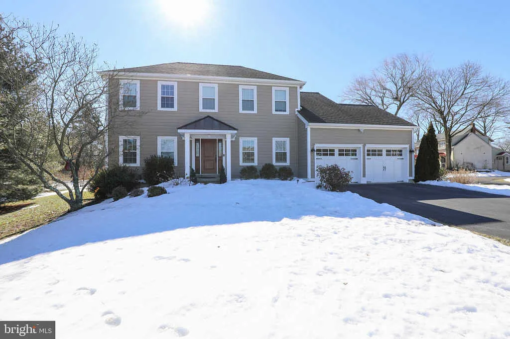 30 Marian Cir photo 1