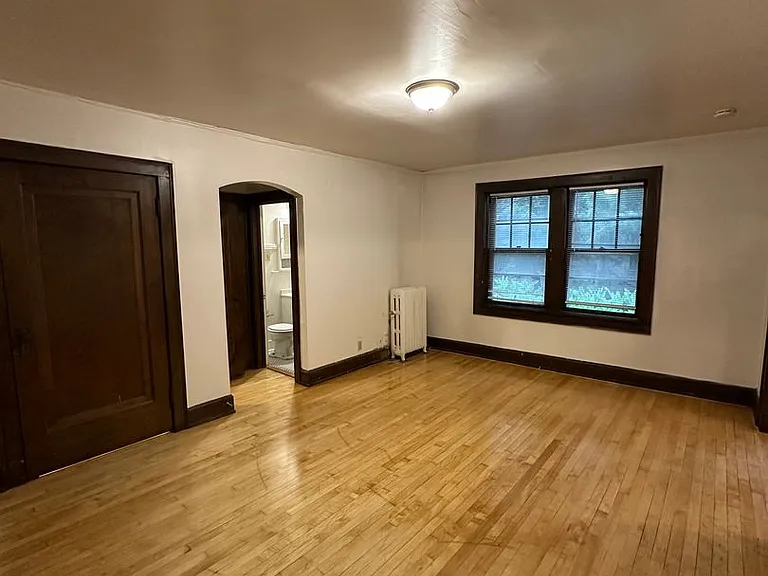 2637 N Cramer St — Photo 2