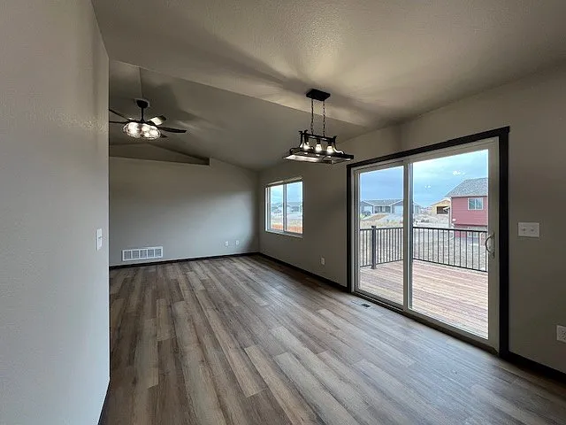 3740 Sako Ct — Photo 13