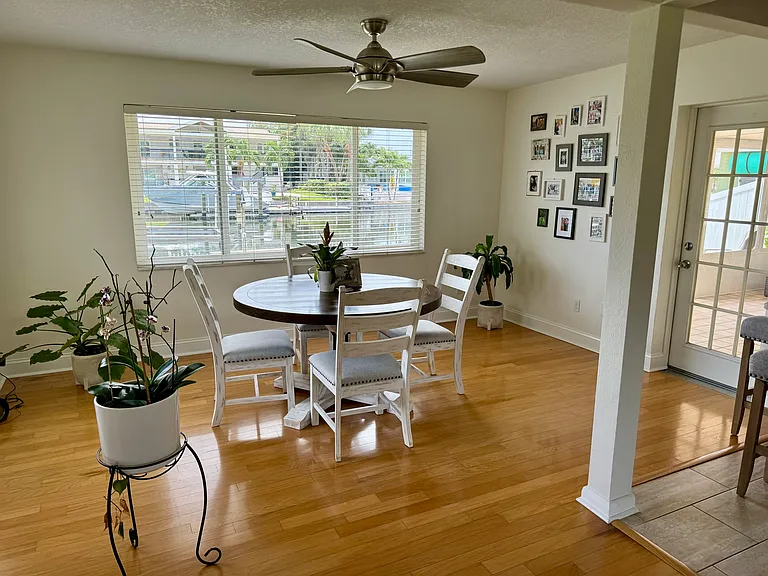 4052 14th Way NE — Photo 7