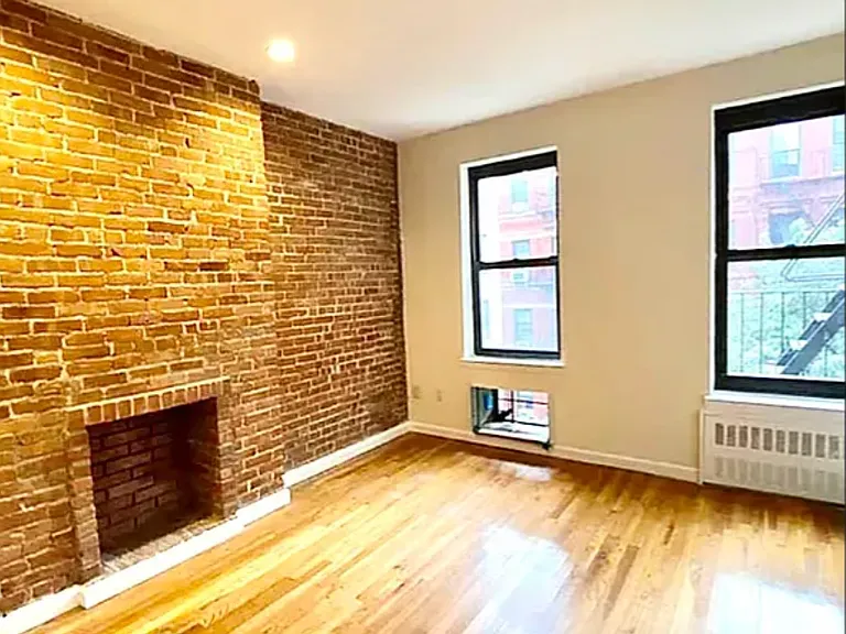 534 E 83rd St #3A — Photo 3