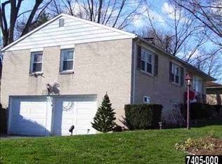 2282 Sycamore Rd, York, PA 17408