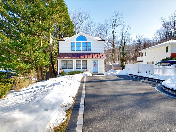 3rd image of 125 Walnut Road